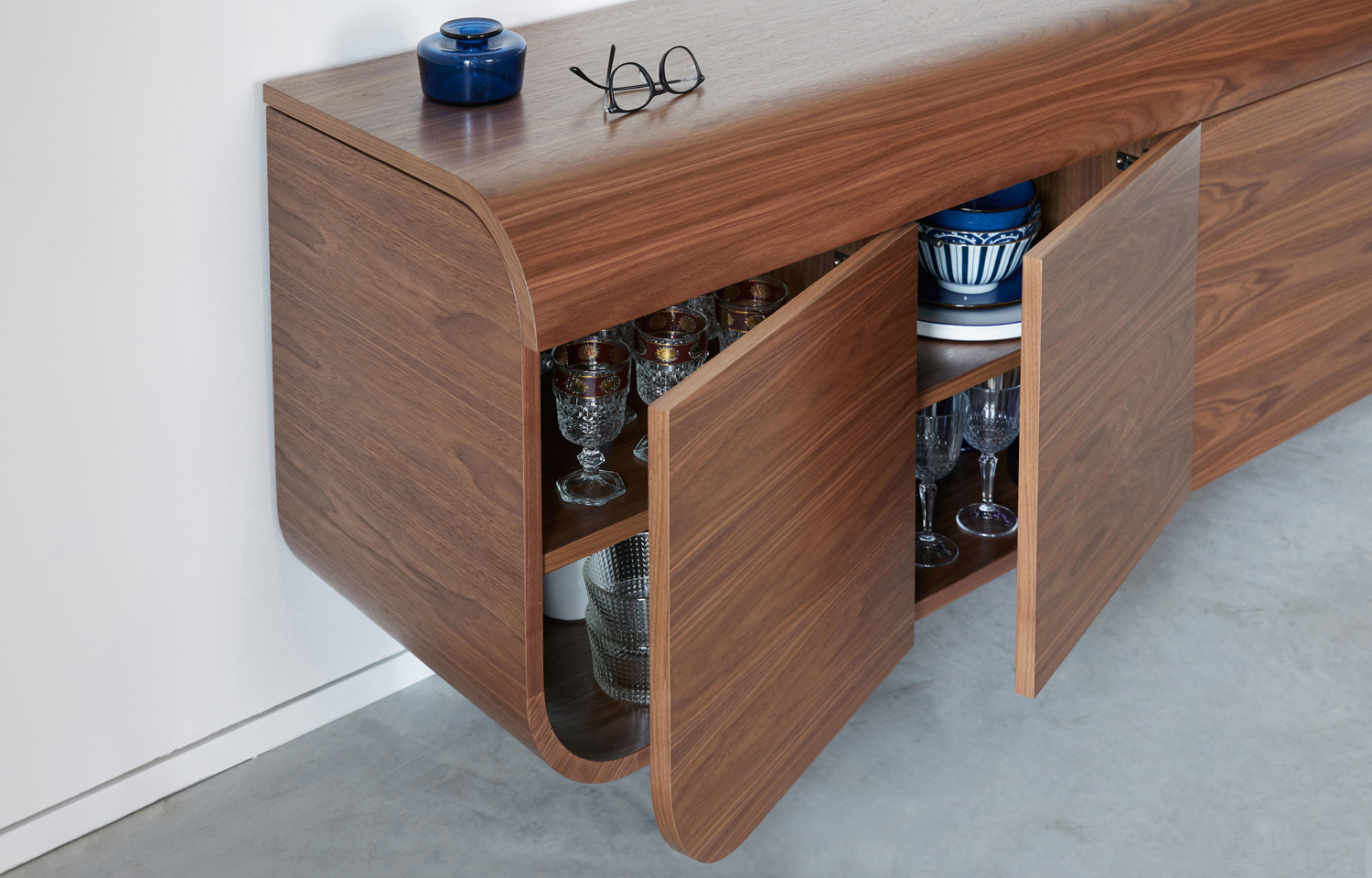 credenza walnut detail